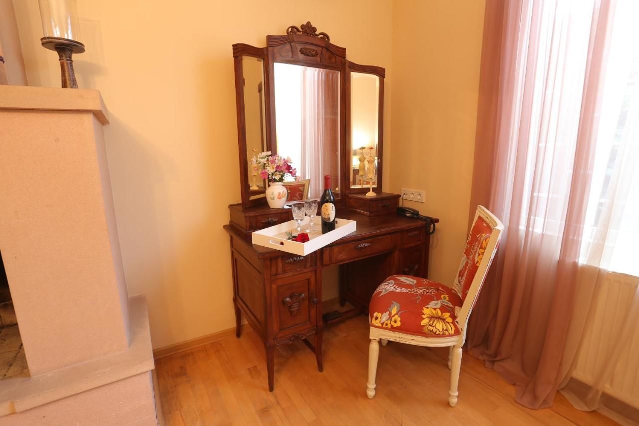 Отель The Family Hotel Тбилиси-28