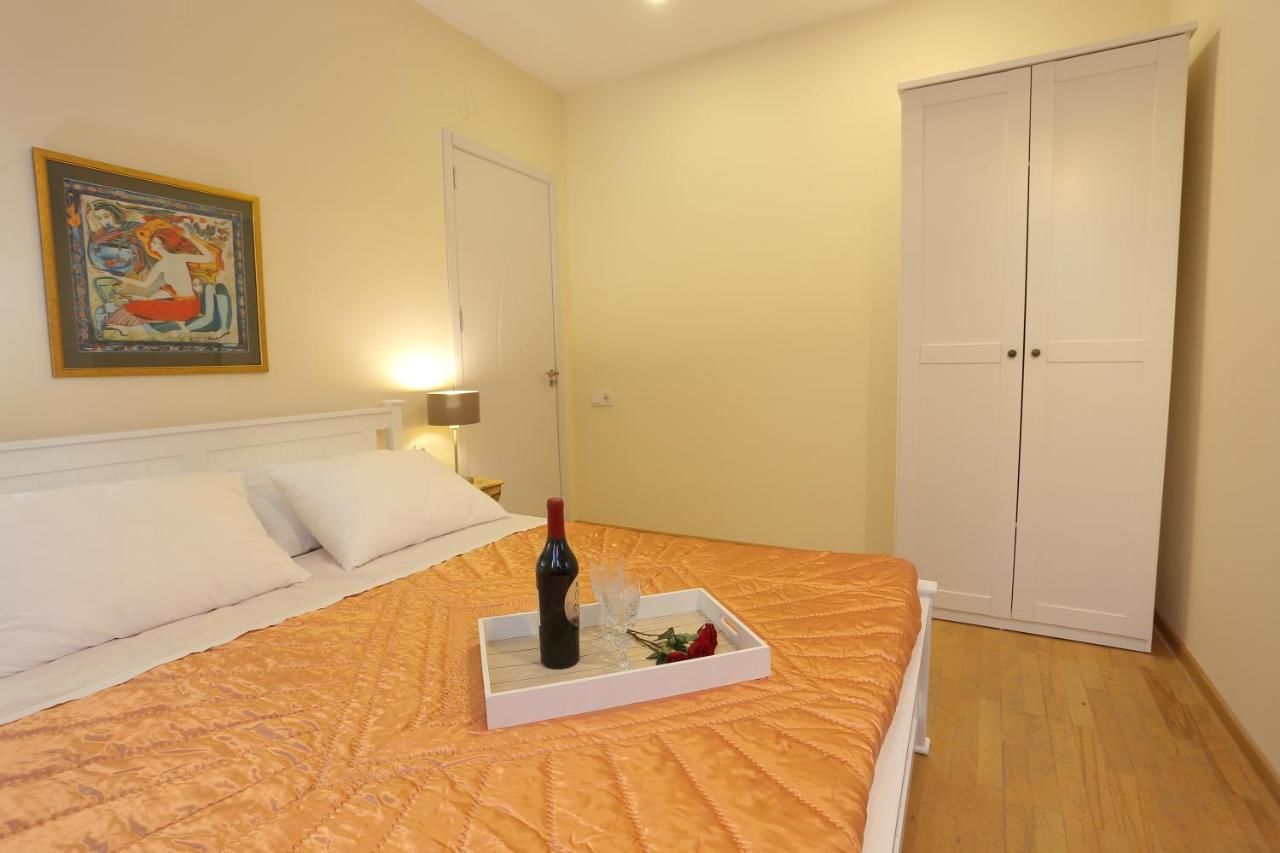 Отель The Family Hotel Тбилиси-6