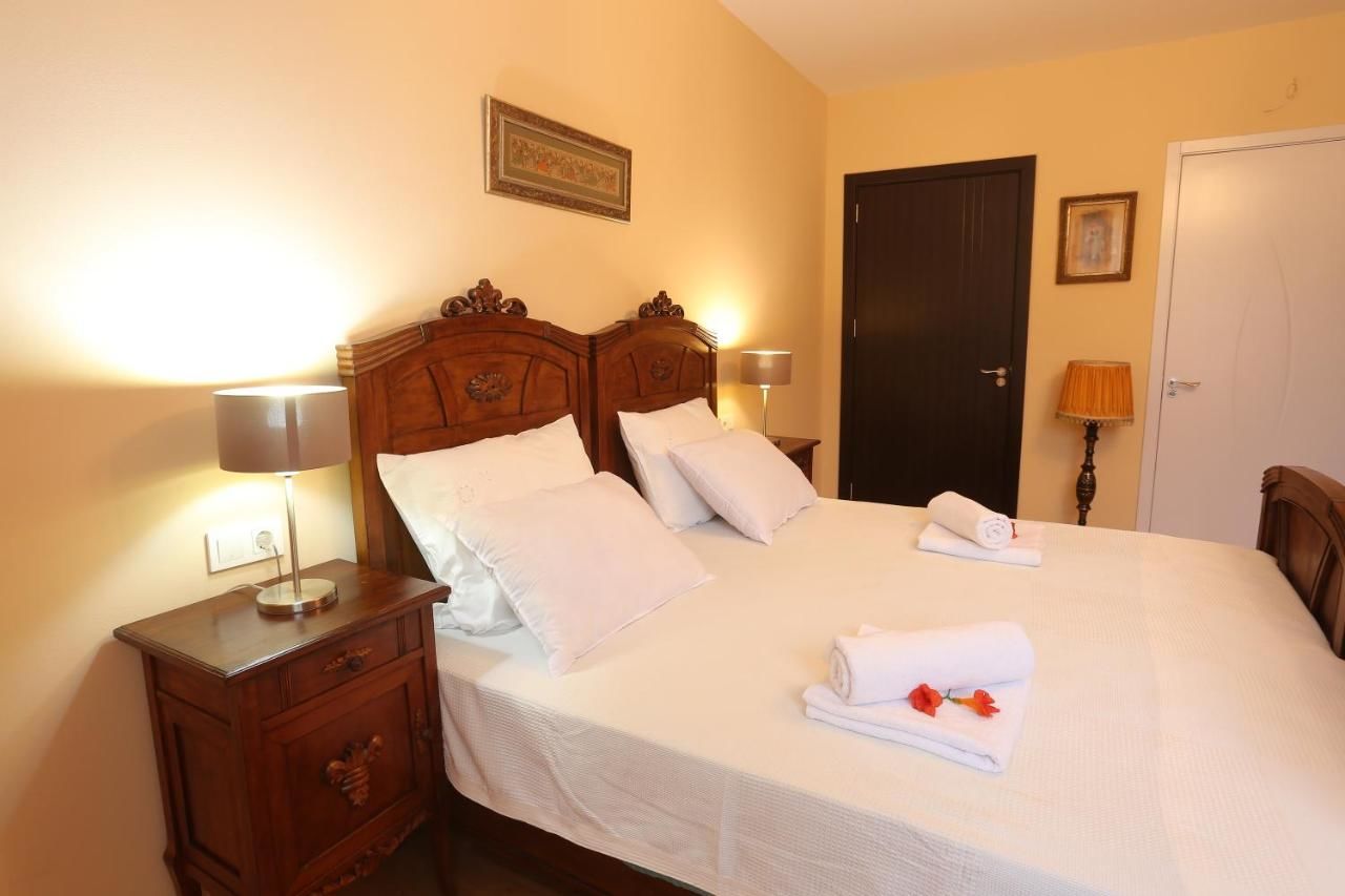 Отель The Family Hotel Тбилиси-7
