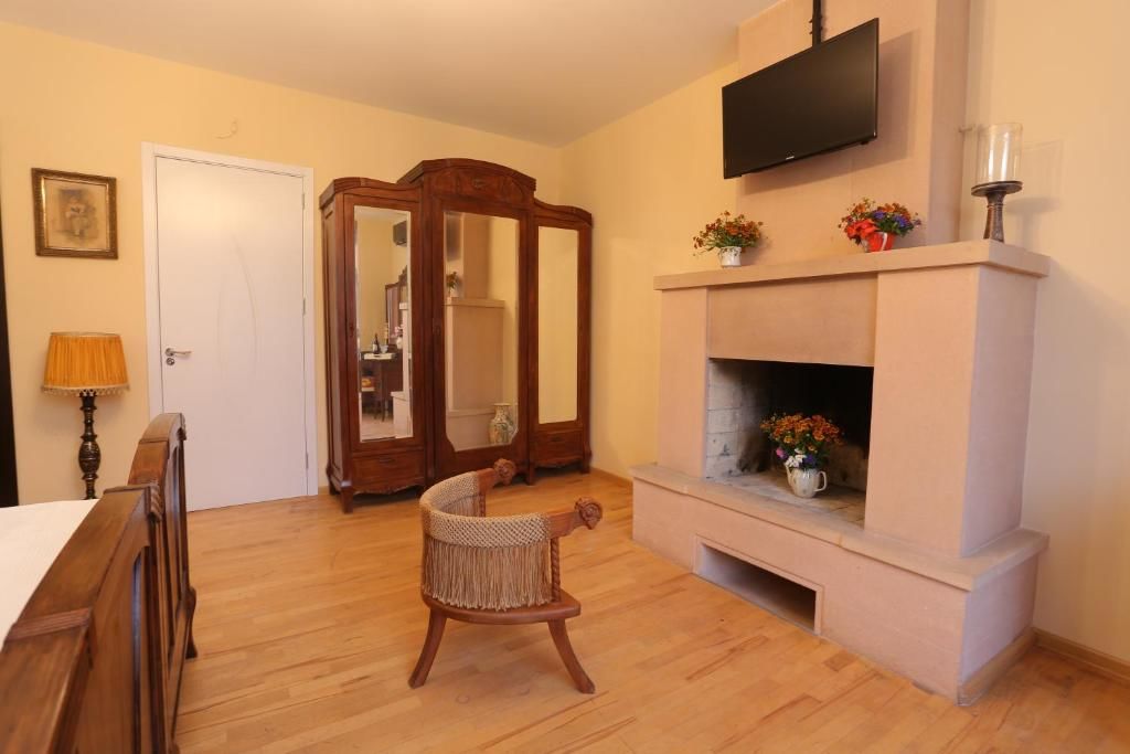 Отель The Family Hotel Тбилиси-52
